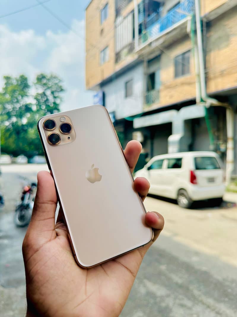 Apple iPhone 11Pro 2