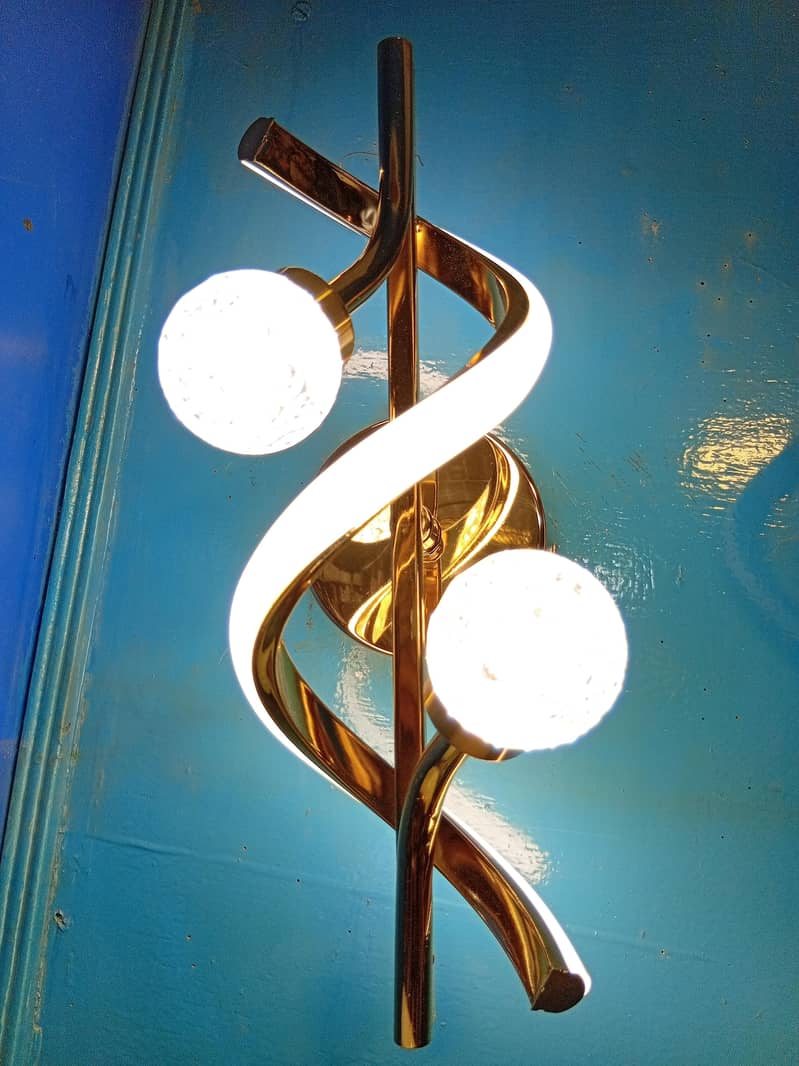 wall light 1