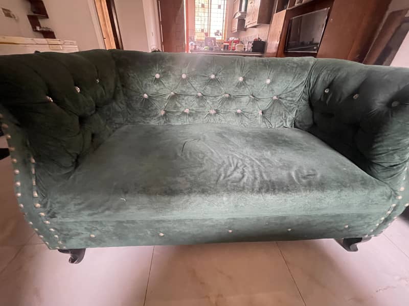 Sofa 7 seated 4
