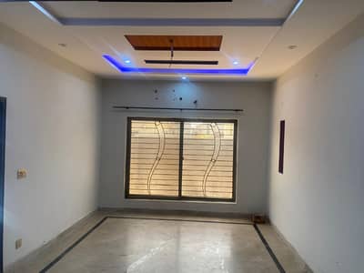 10 Marla lower portion available for rent