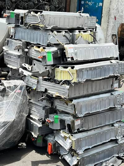 hybrid batteries and ABS available