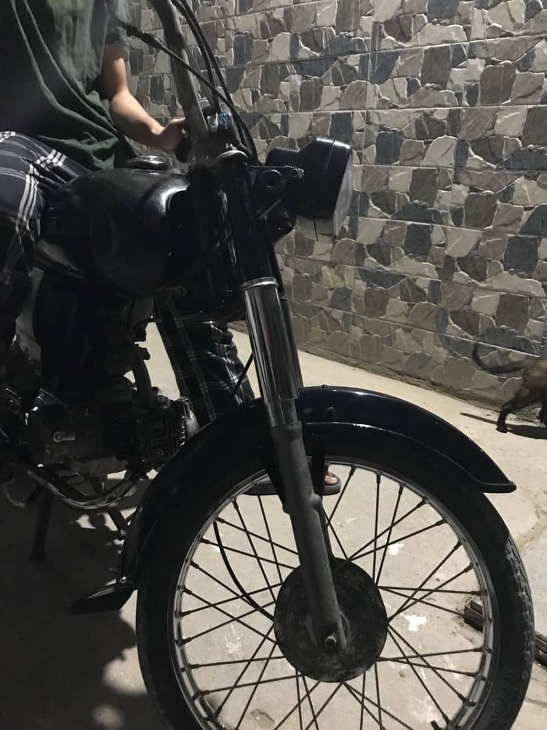 unique Bick 8