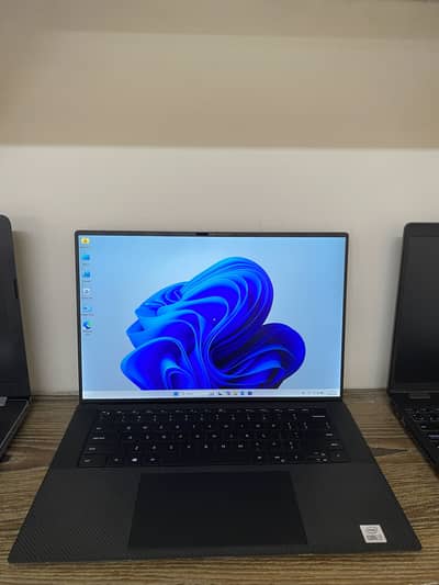 Dell Precision 5550: Core i7-10th | 16GB/256GB SSD | 4GB NVIDIA T1000