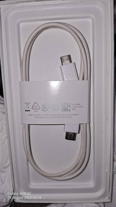 Samsung Type-C Charging Cable - Box Pulled