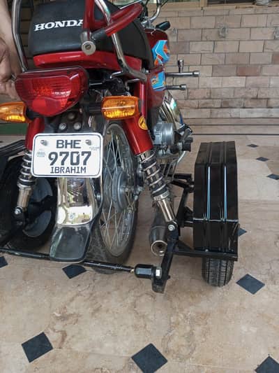 Extra wheels set for bike