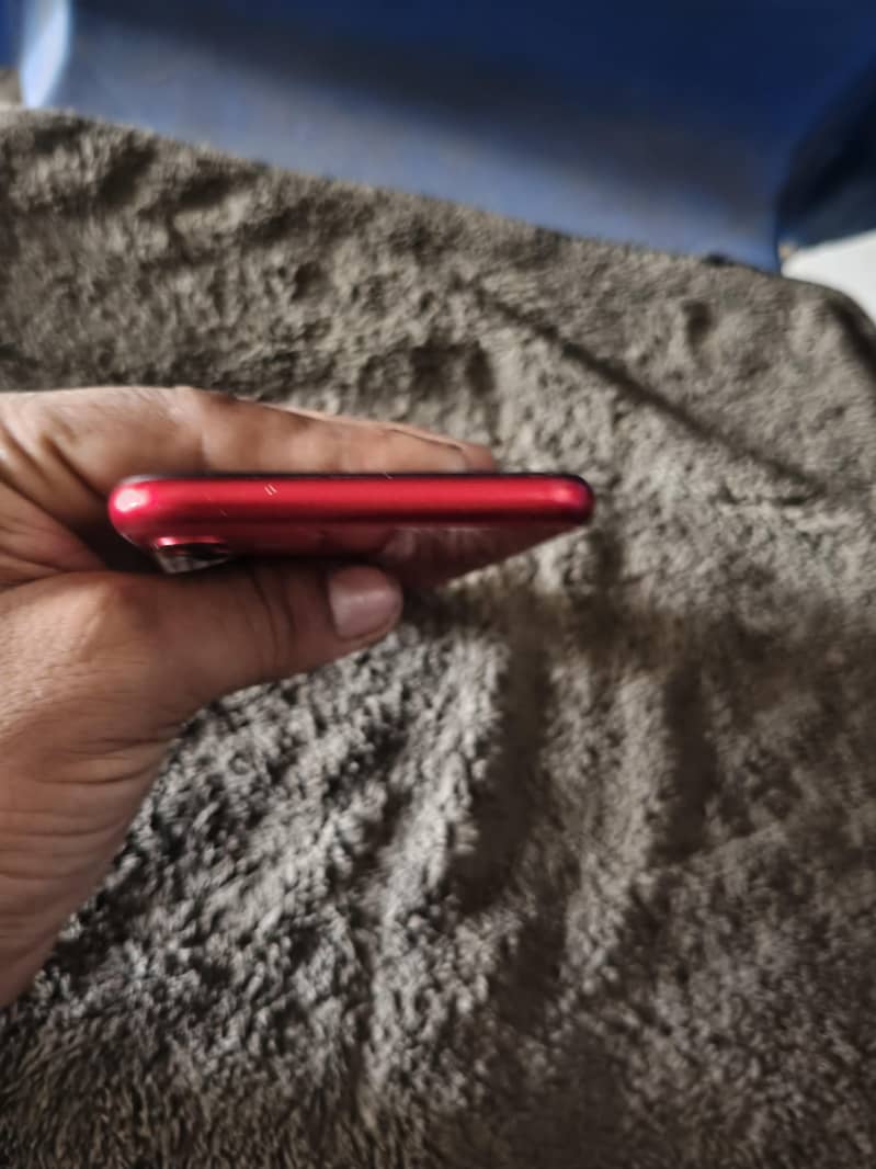 Apple iPhone 11 12