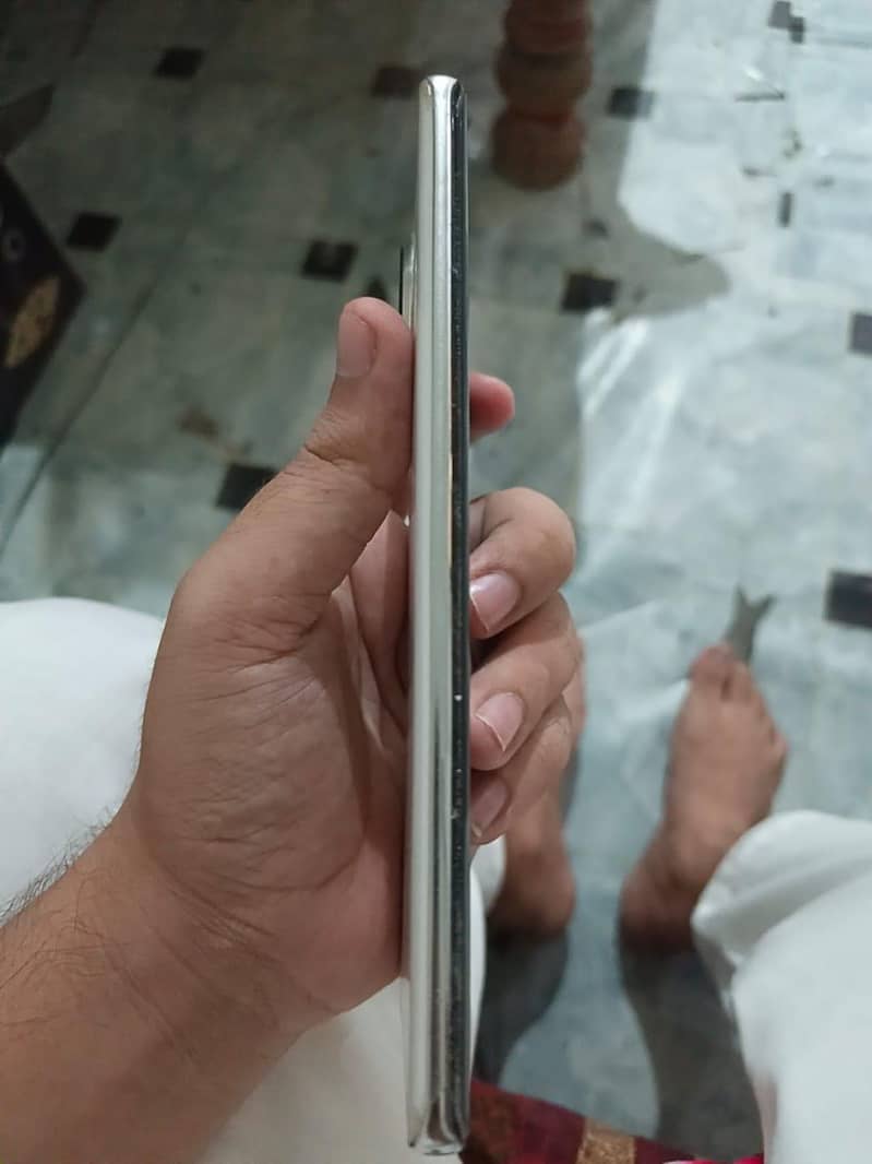Tecno Spark 20 Pro Plus 5