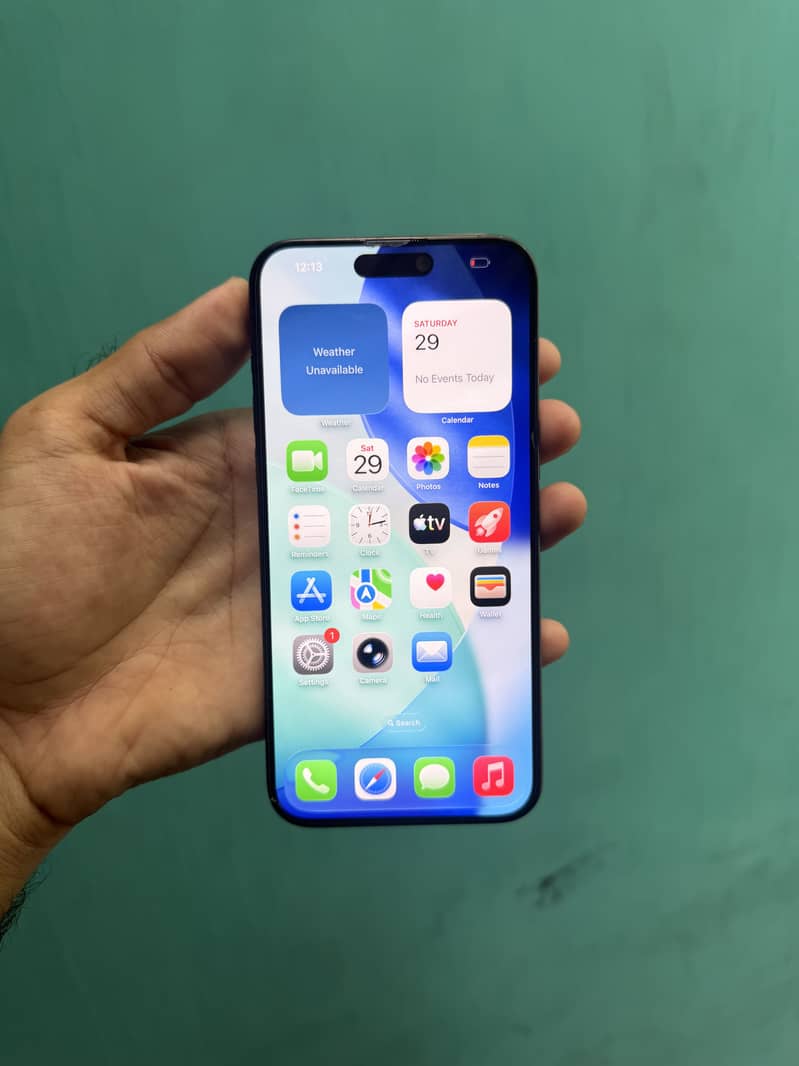 Apple iPhone 15 Pro Max 6