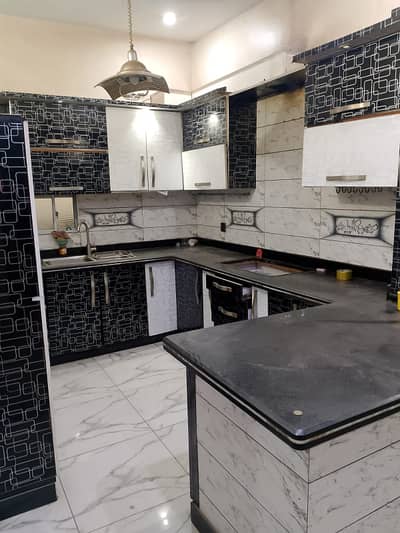 three bed dd portion for rent in johar