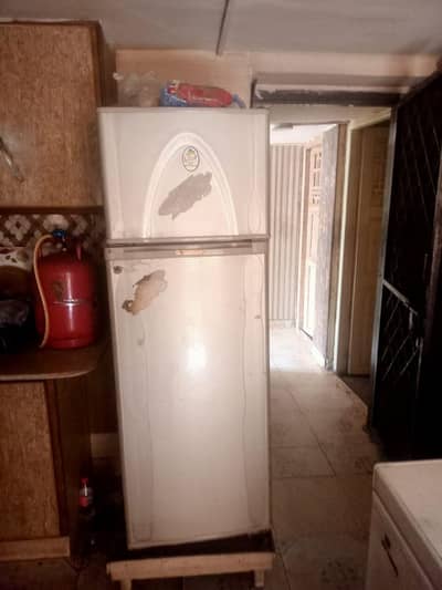 Dawlance fridge for sale
