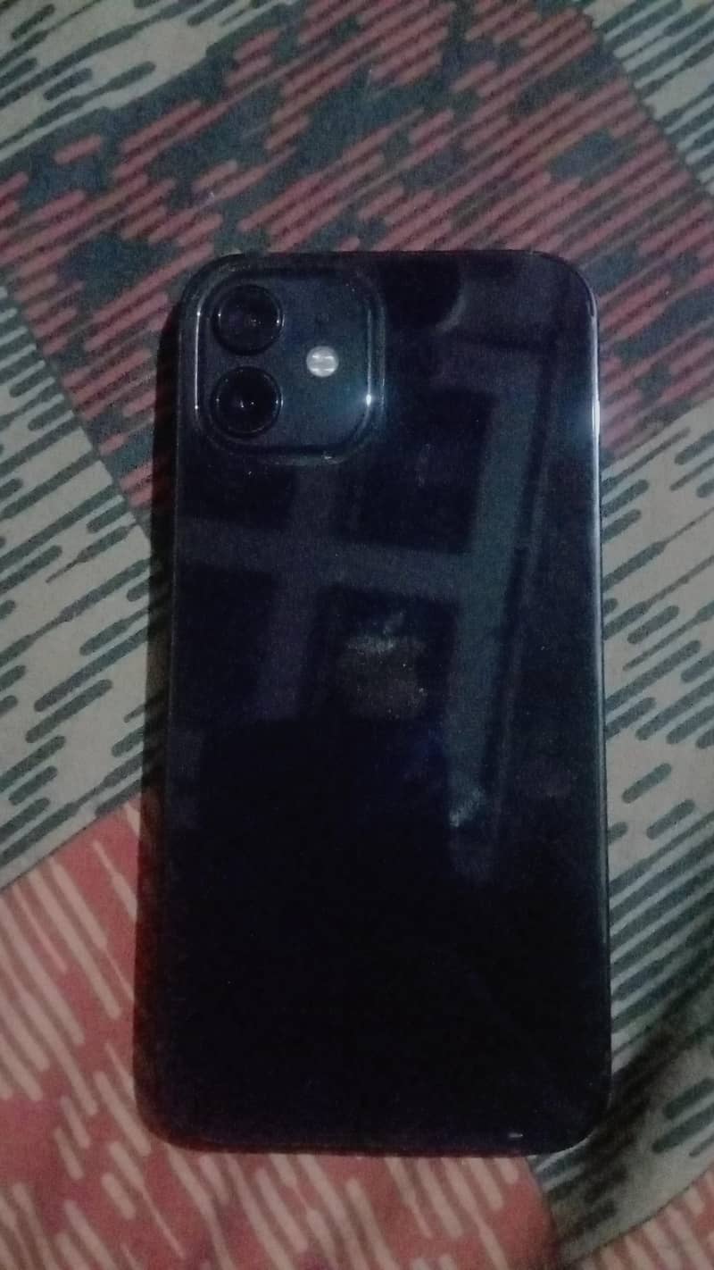 Apple iPhone 12 1