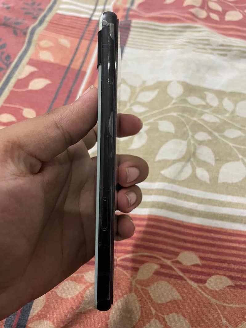 Google Pixel 6a 5