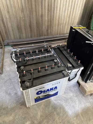 4 osaka tall tubular TX 1800 185ah almost new