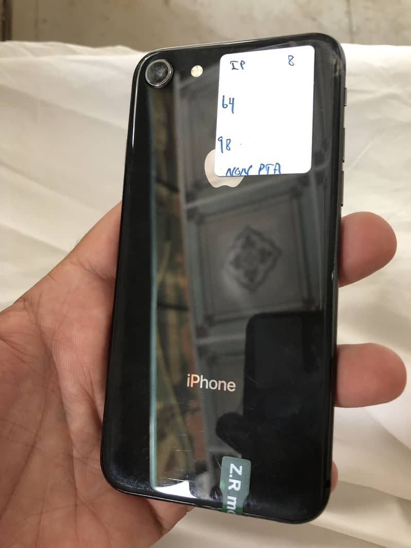 Apple iPhone 8 0