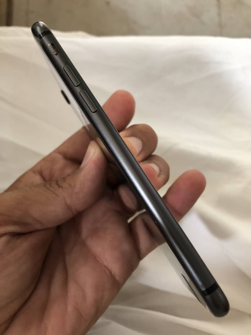 Apple iPhone 8 2