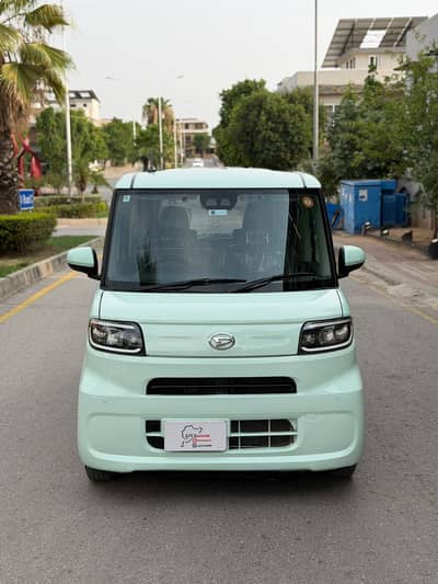 Daihatsu Tanto 2022