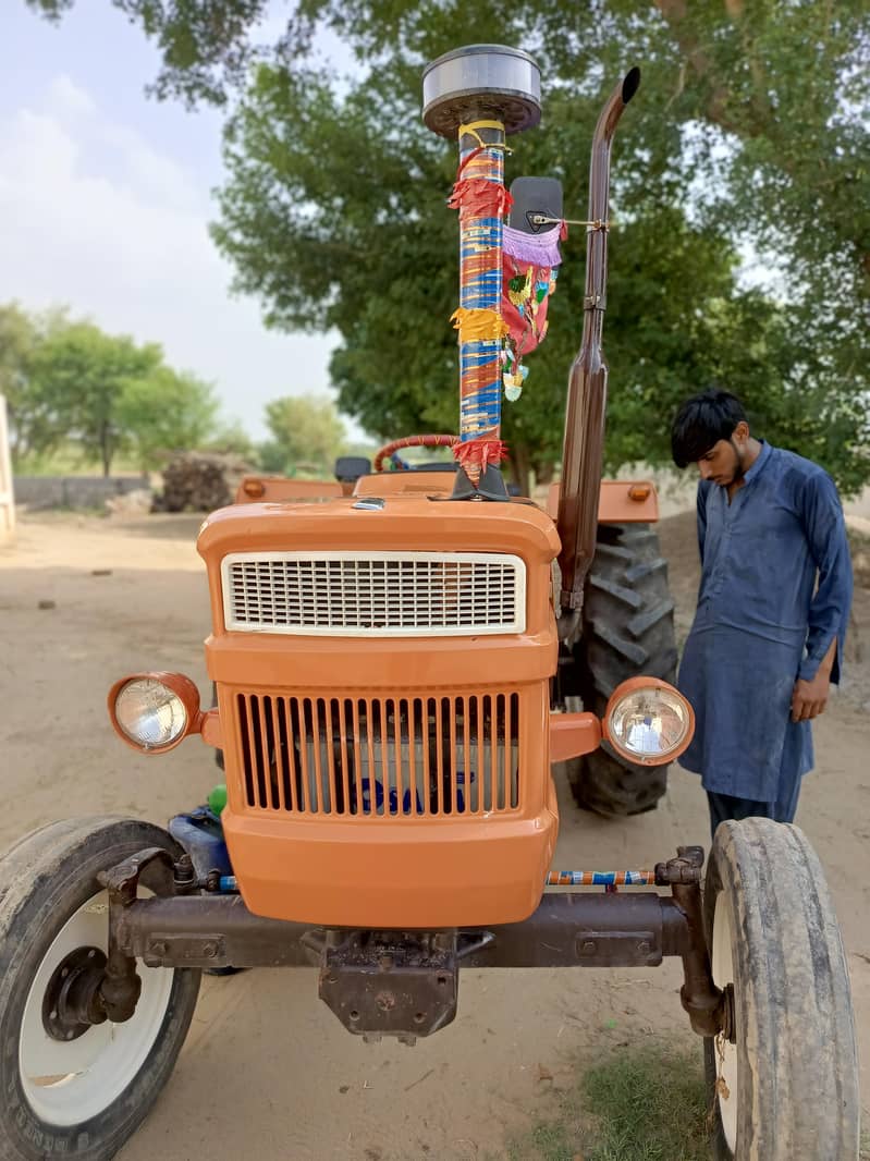 Tractor 2016 model 7