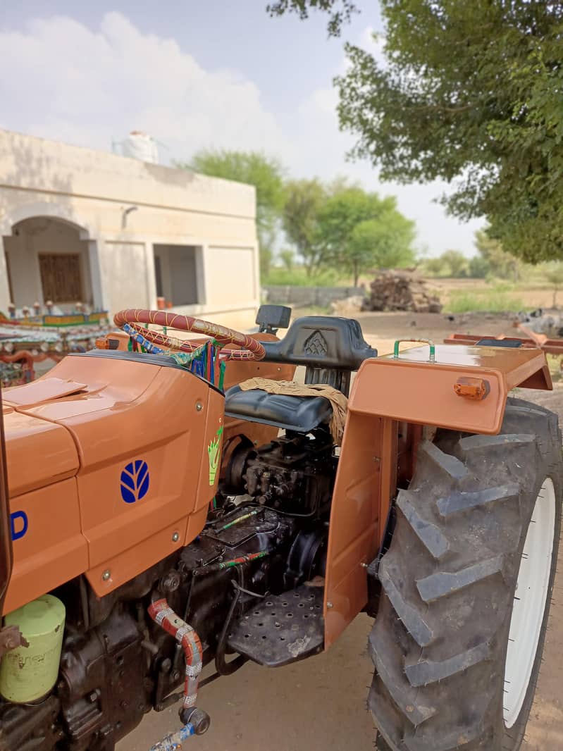 Tractor 2016 model 9