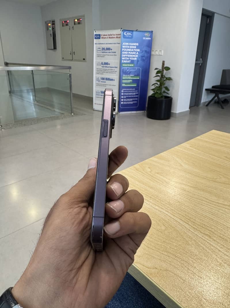 Iphone 14 pro 1