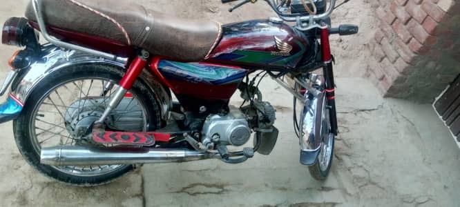 Honda cd70 model2017