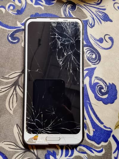 Sharp Aquos R2