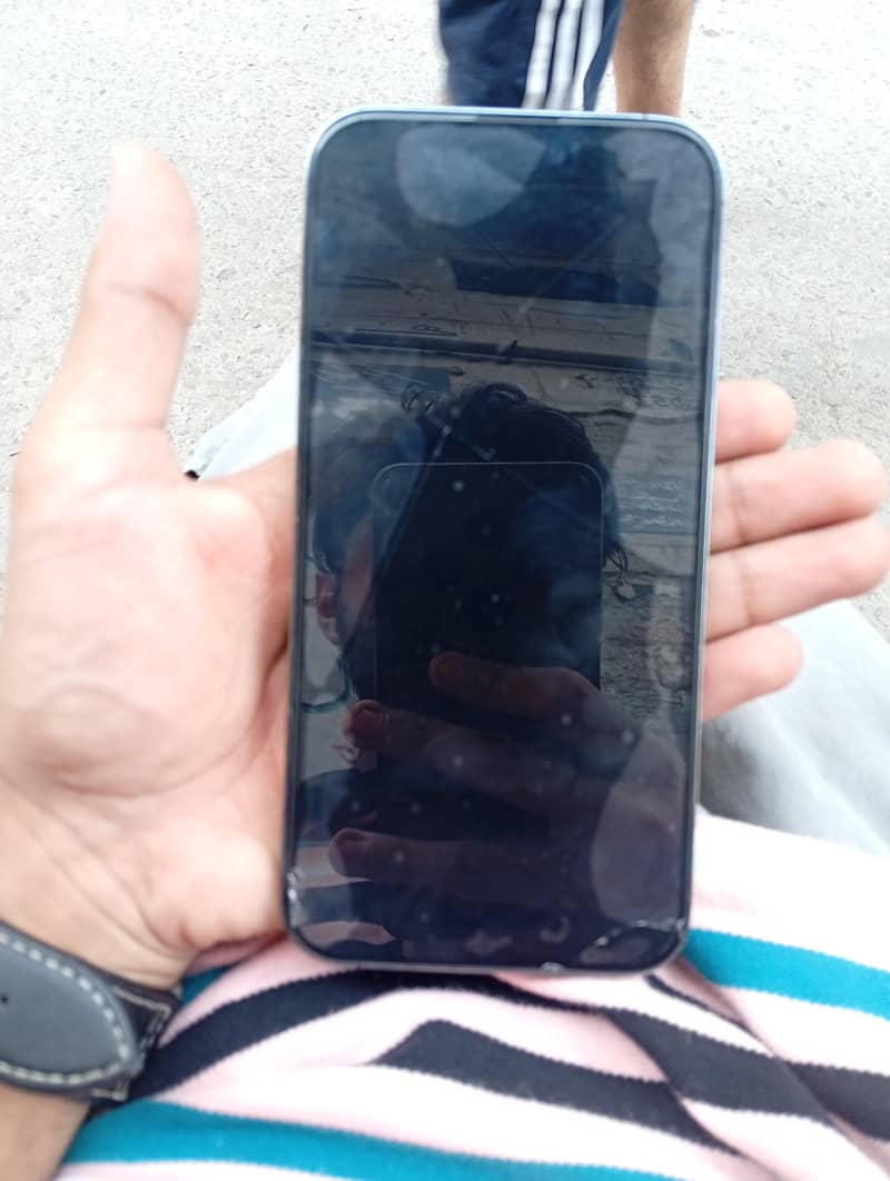 iPhone 14 Pro Max 8