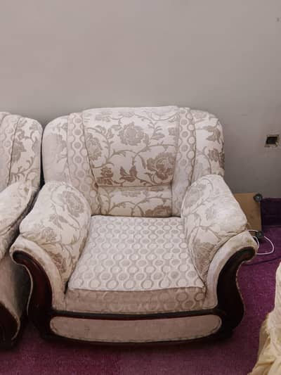 7 Seater Sofa set with corner