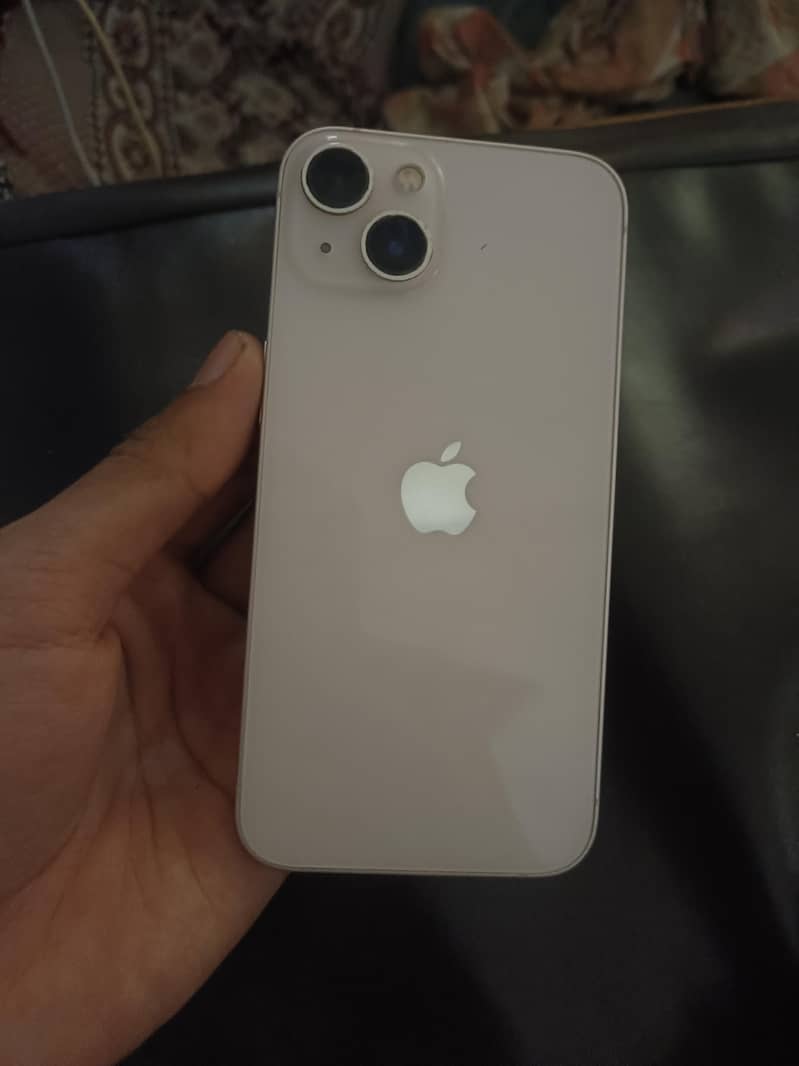 Apple iPhone 13 0