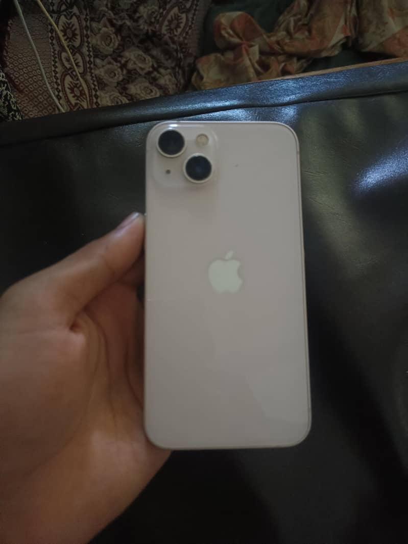 Apple iPhone 13 3