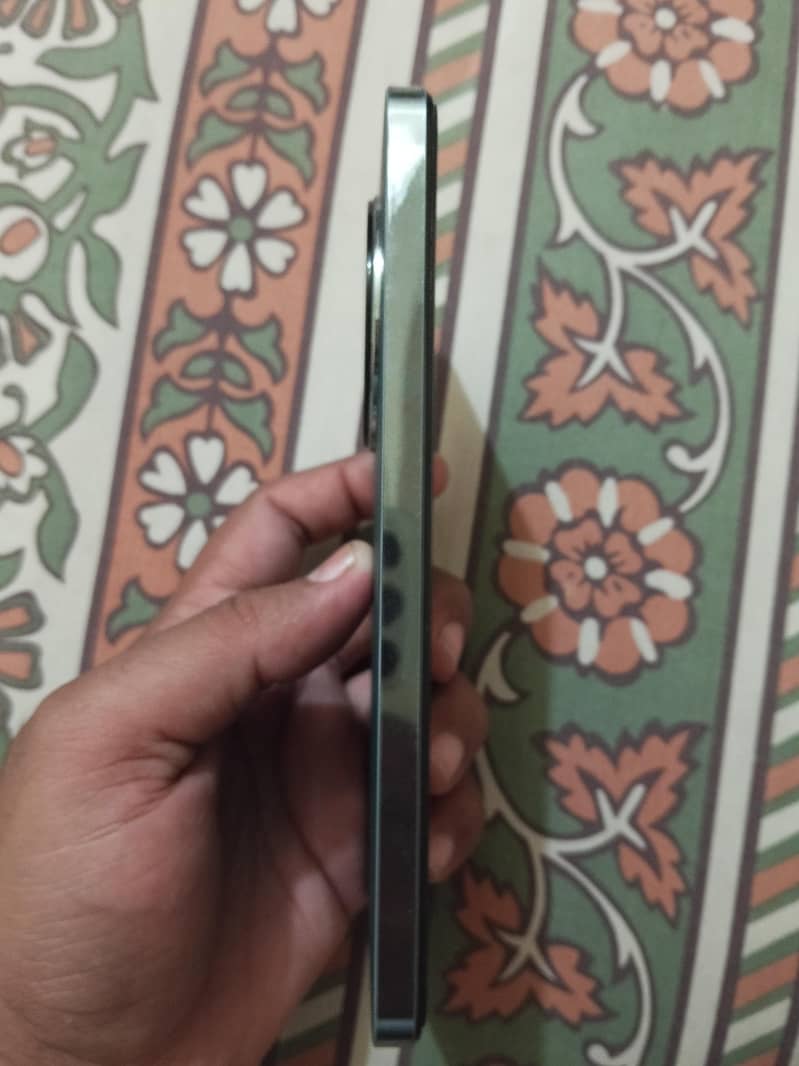 Realme 12 Plus 2