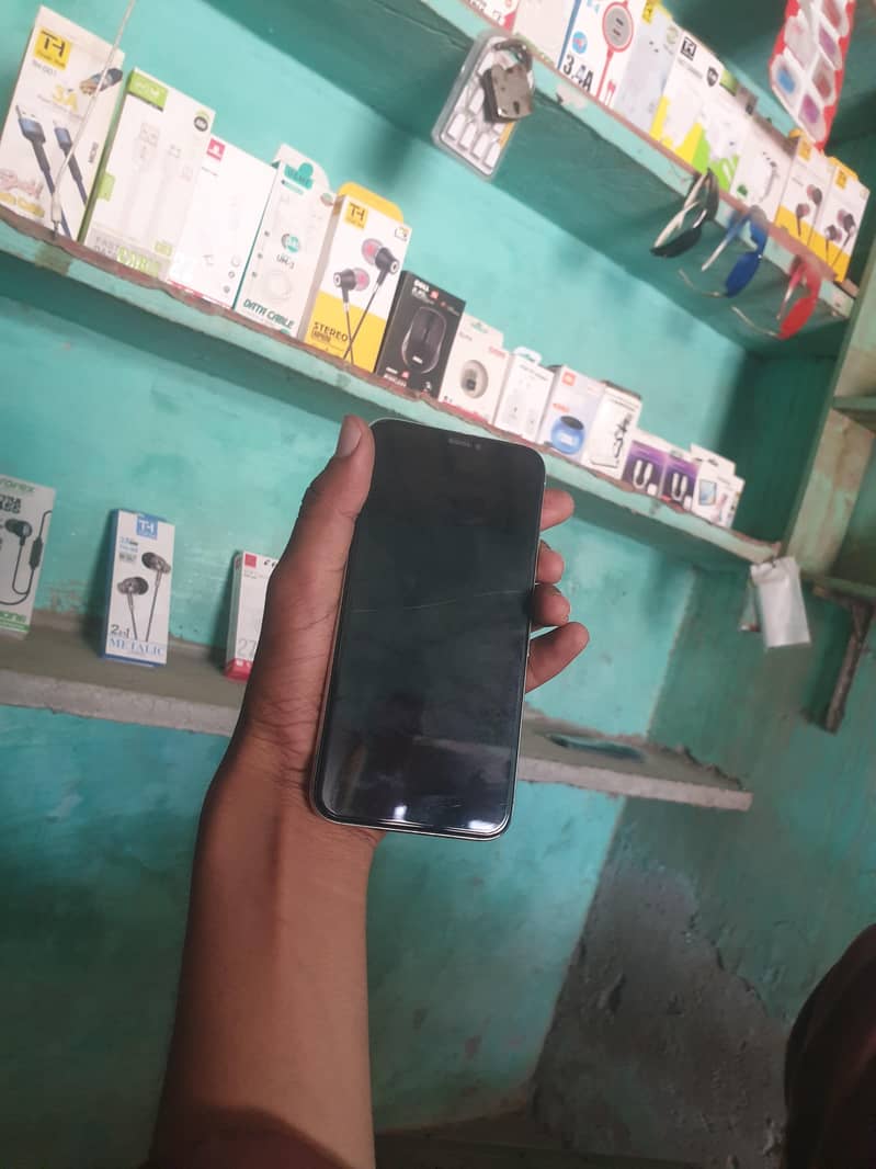 Apple iPhone X 1