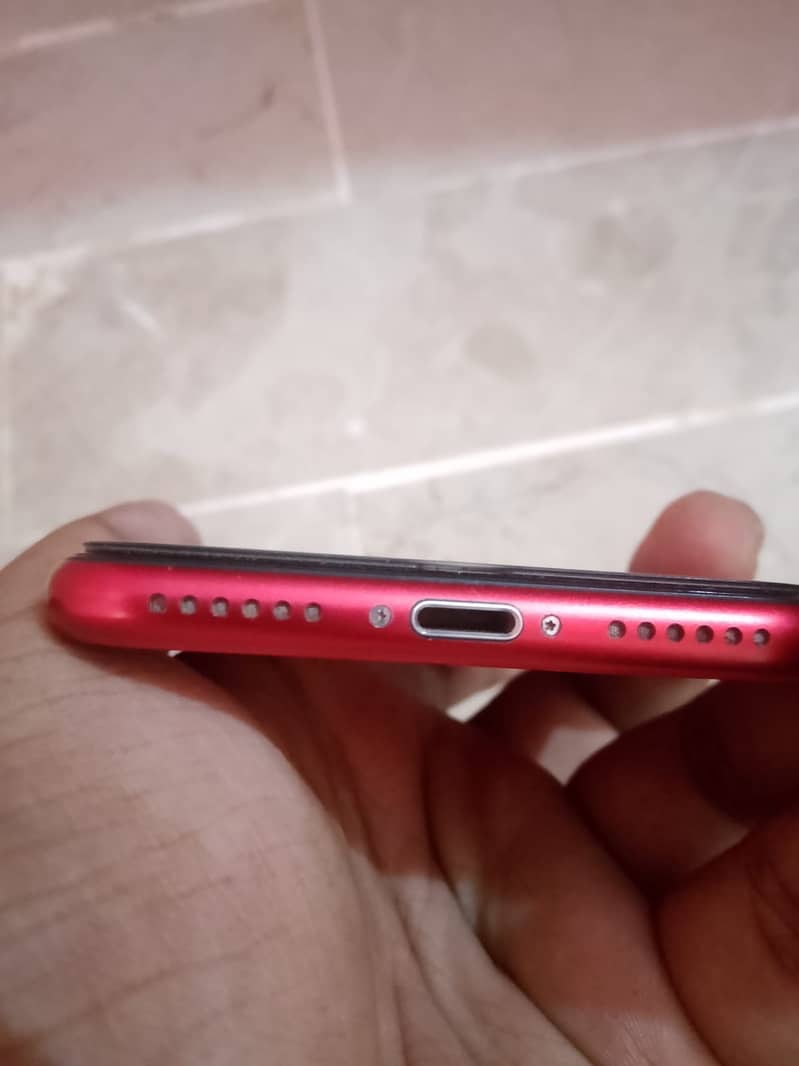 Apple iPhone SE 7