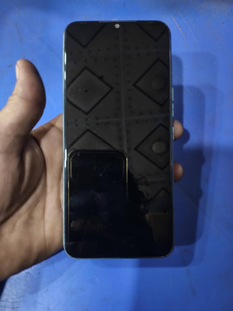 Tecno Spark 7 10