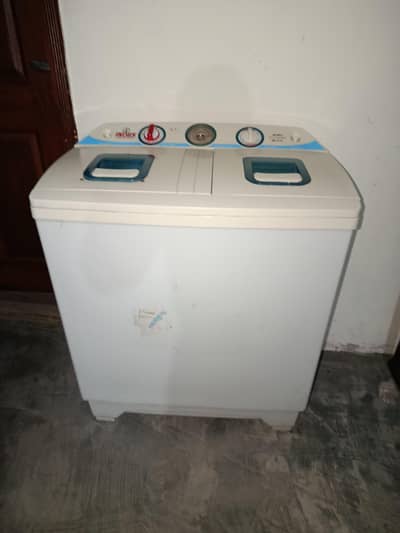 Indus Washing and Dryer Machine