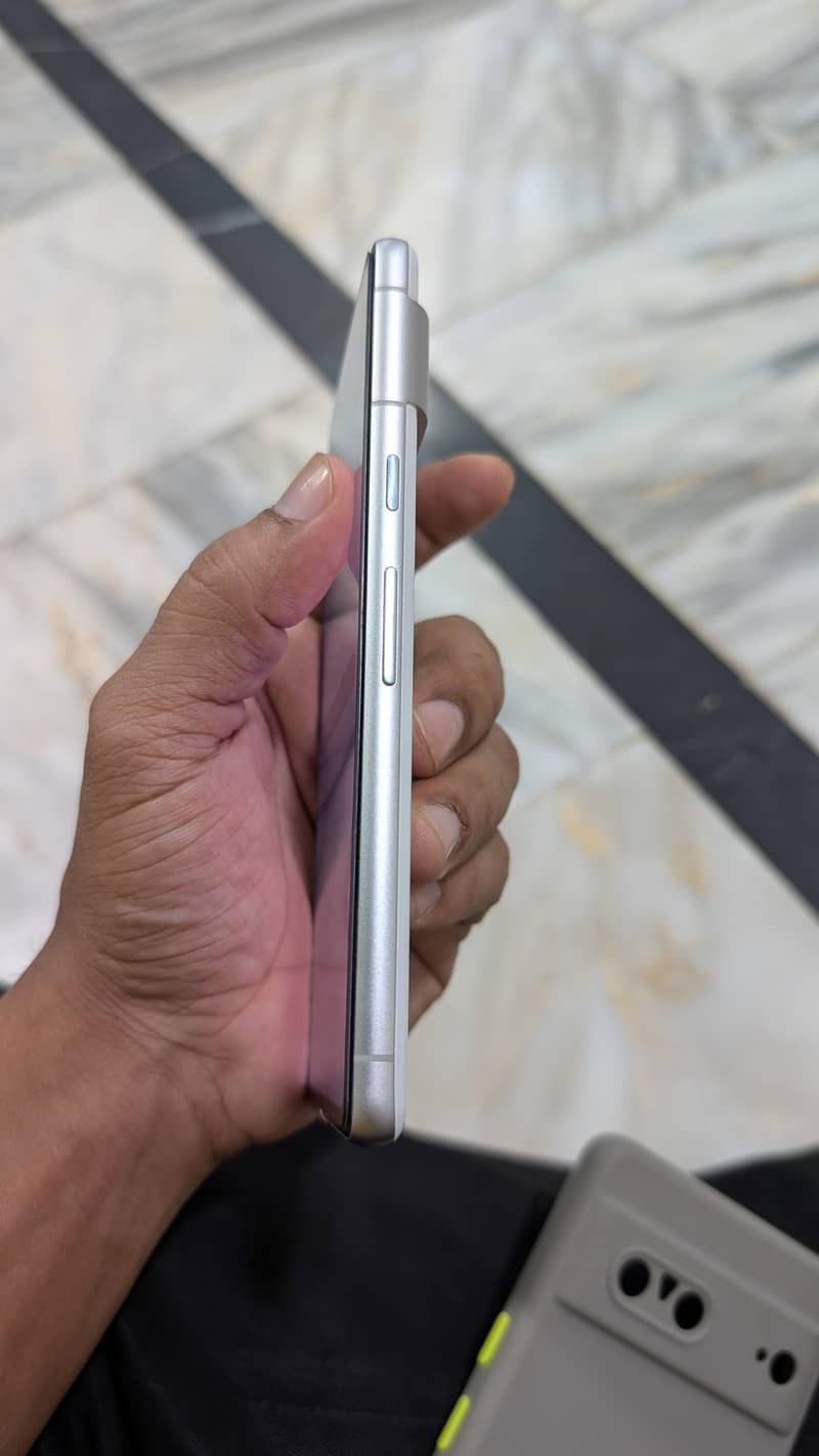 Google Pixel 7 2