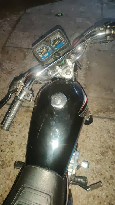 Honda 125cc Karachi number