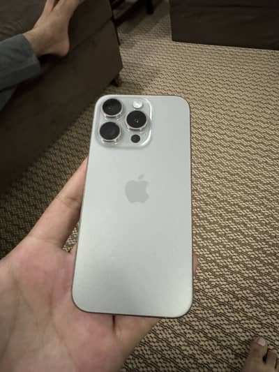 Apple iPhone 15 Pro