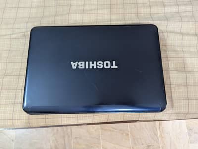 Toshiba satellite L745-S4210 4gb ram and 256 gb HDD
