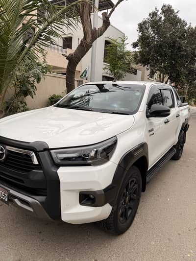 Toyota Revo Rocco  2022
