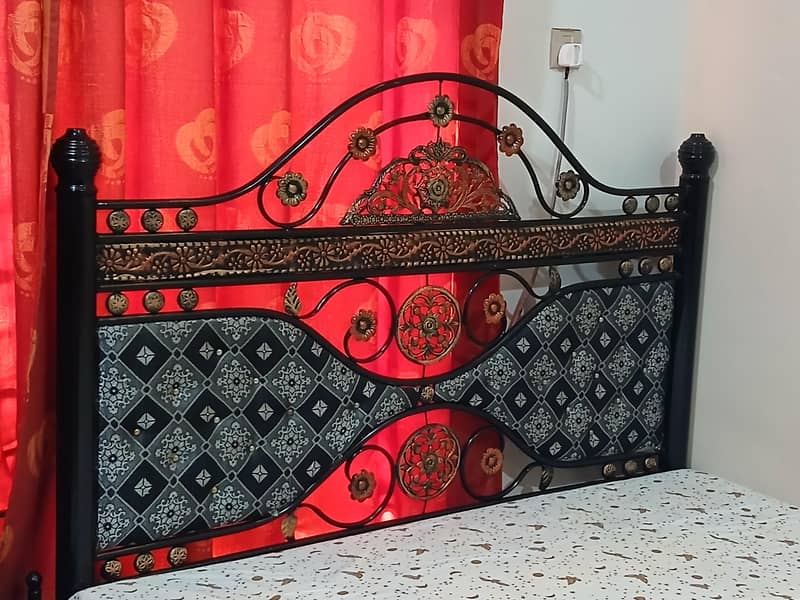 iron  bed 3