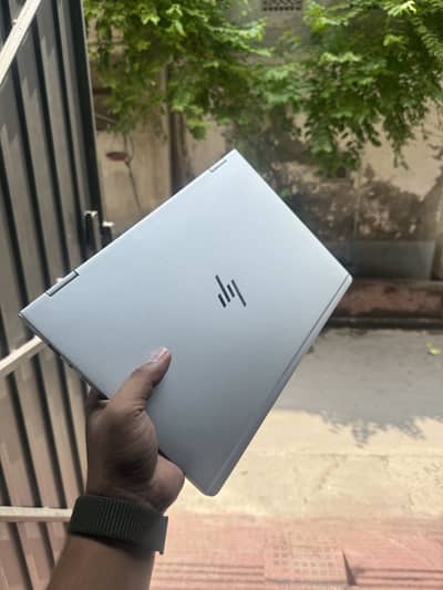 HP elitebook 1040/1030/840 g7/ 640 g5 All models available