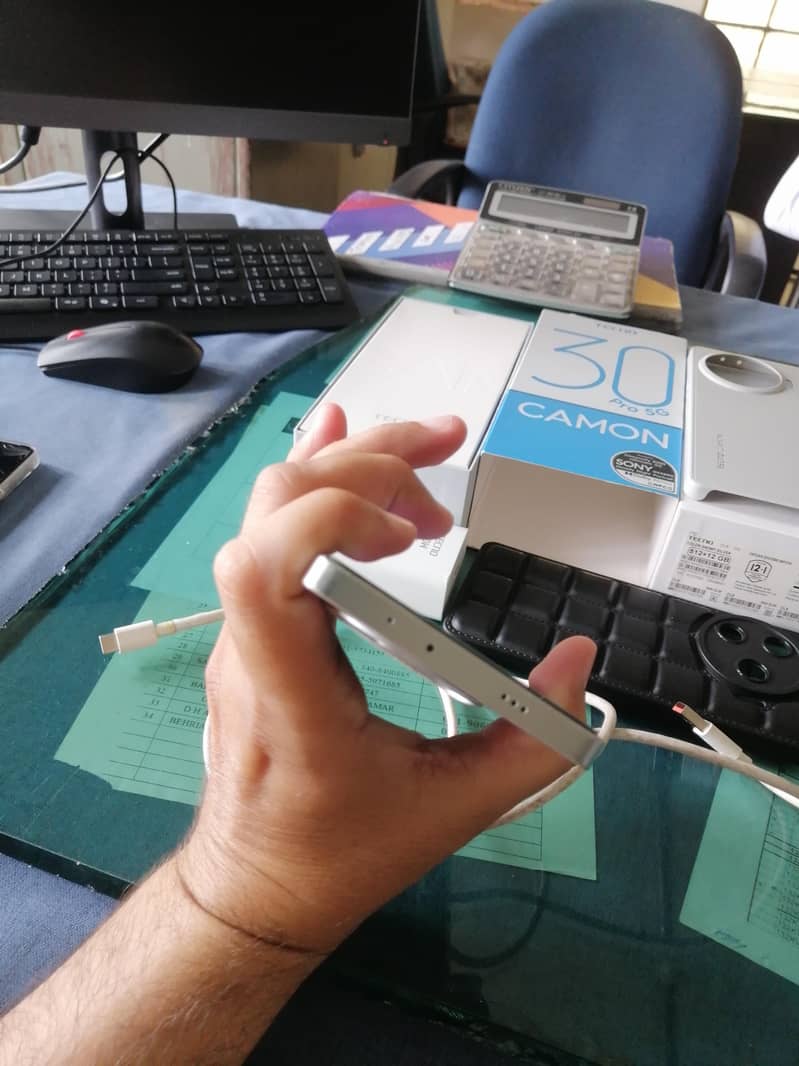Tecno CAMON 30 Pro 6