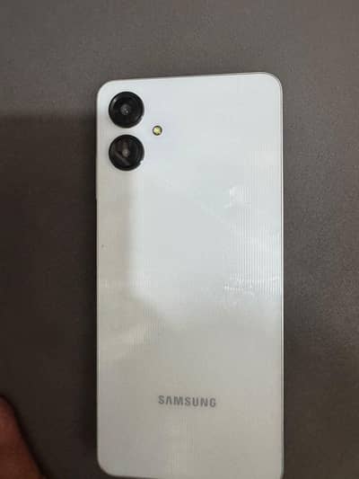 Samsung Mobile A06