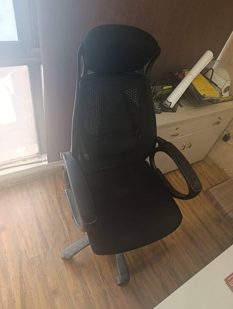 Executive Chairs 4