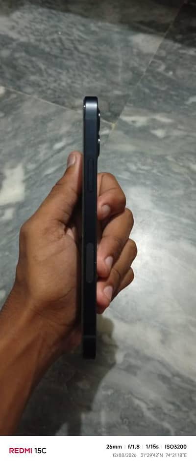 Apple iPhone 12