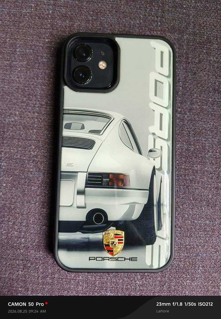 Apple iPhone 12 6