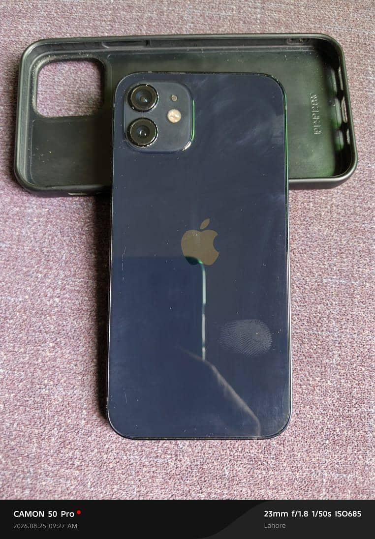 Apple iPhone 12 9