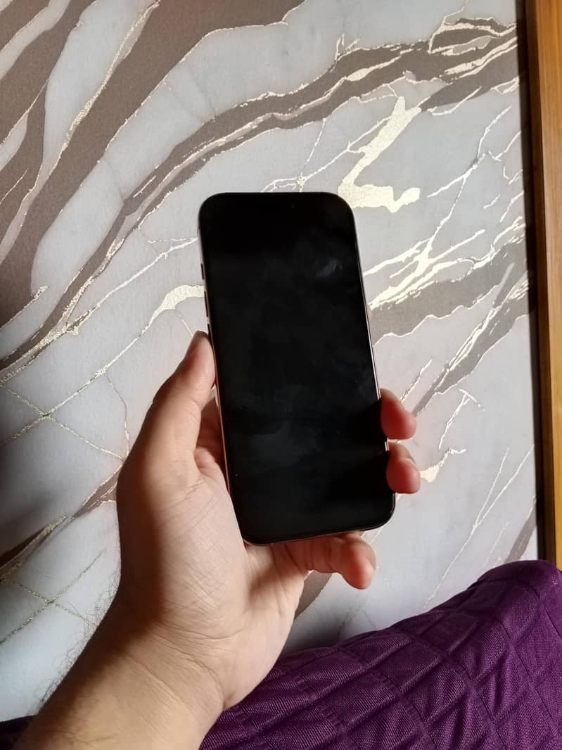 Iphone 16 pro 1