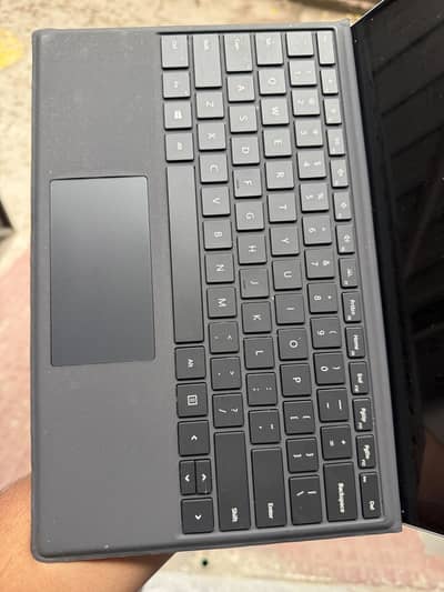 microsoft surface all model available pro 4-5-6-7-8-9 | i5 or i7 |