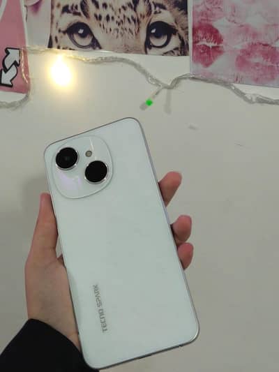 Tecno Spark Go 1
